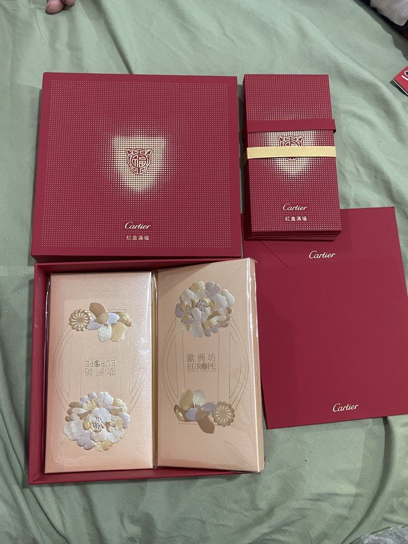 Cartier Ampao (Category: Card Packs) located in Cabiao. Submitted by imeon13 (Listing ID 1468708750, Image 1). Description: ung flower na ampao not cartier pero nkalagay ksi xa na sa box na yan kya sinama q na.