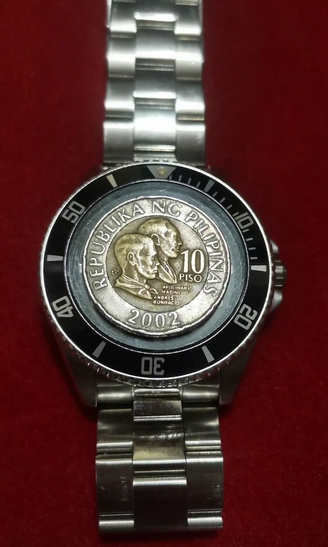 Casio Men's Watch (Category: Men's Watches) located in Pasig City. Submitted by aillegra (Listing ID 1468598999, Image 2). Description: Rush sale CASIO watch Men's Casio watch Working condition 2nd pic, size reference.