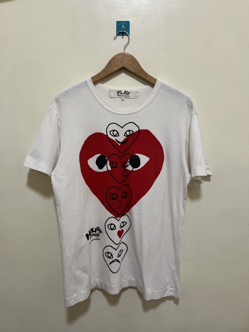 CDG Play White Multi Logo Design Shirt (Category: Luxury Apparel) located in Manila. Submitted by thriftpoint99 (Listing ID 1468690005, Image 1). Description: 20x28 Issue cut washtag only Excellent condition.