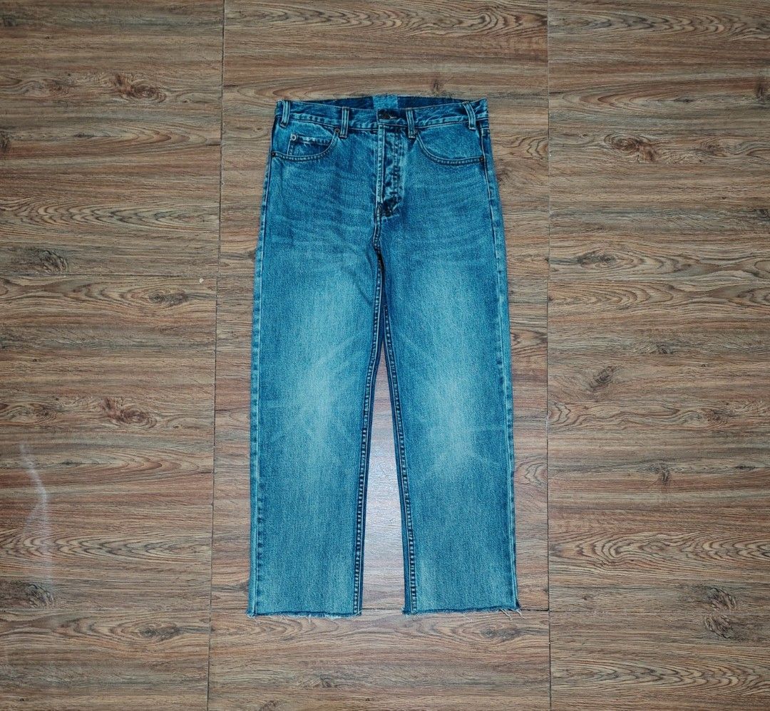 CELINE - HEDI SLIMANE - Raw Hem Straight Cut Jeans (Category: Jeans) located in Manila. Submitted by espesyaloffer (Listing ID 1468711704, Image 1). Description: CELINE - HEDI SLIMANE - Raw Hem Straight Cut Jeans Condition : 9/10 Size : 26 Dimensions ⬇️ Waist : Length : Inseam : Rise : Leg opening : Flaws : none P2,480 + sf.