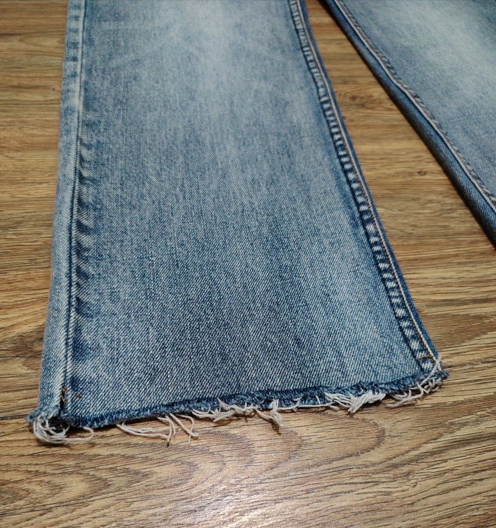 CELINE - HEDI SLIMANE - Raw Hem Straight Cut Jeans (Category: Jeans) located in Manila. Submitted by espesyaloffer (Listing ID 1468711704, Image 3). Description: CELINE - HEDI SLIMANE - Raw Hem Straight Cut Jeans Condition : 9/10 Size : 26 Dimensions ⬇️ Waist : Length : Inseam : Rise : Leg opening : Flaws : none P2,480 + sf.