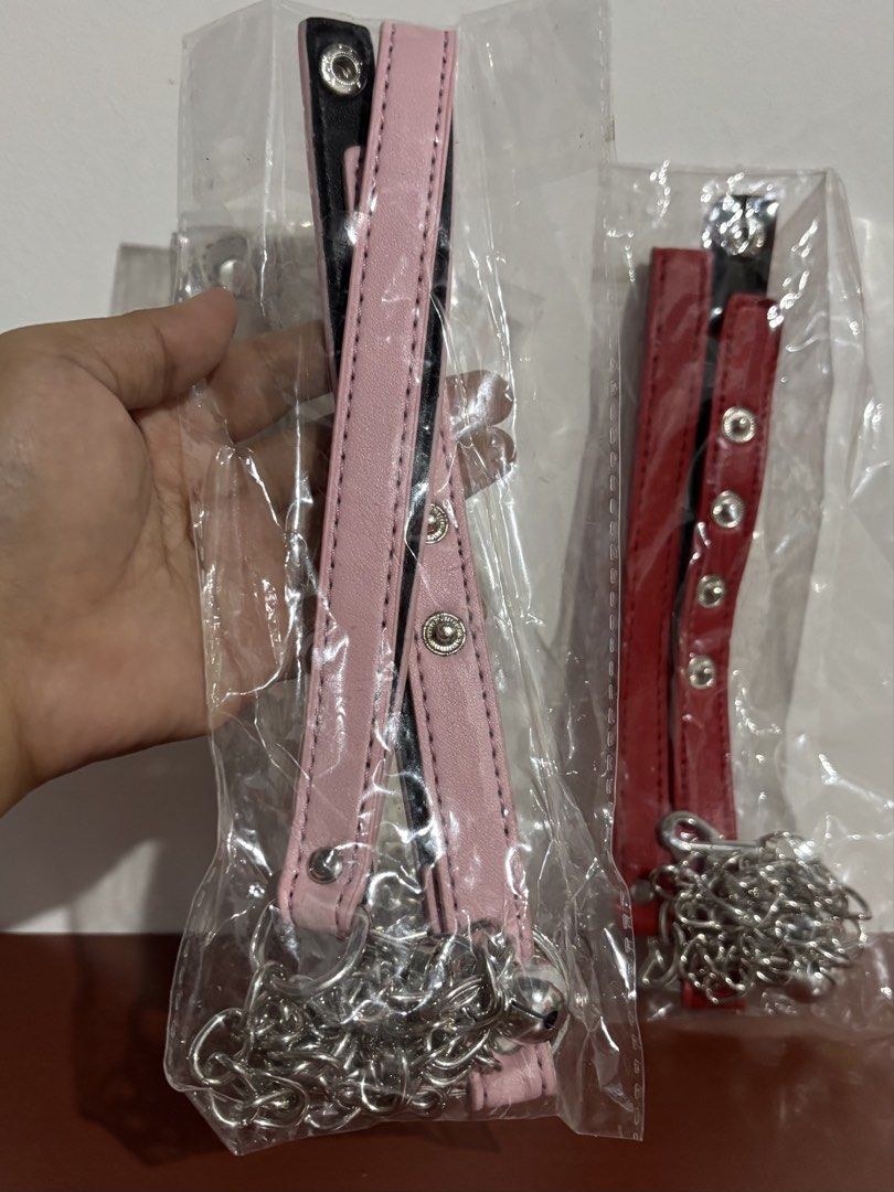 Chain Collars/Leashes in Pink, White, & Red (Category: Homes & Other Pet Accessories) located in Cavite. Submitted by nanangonlineshop (Listing ID 1468594757, Image 2). Description: 📌 Chain Collars/Leashes in Pink, White, & Red 🏷️ P10 each ✅ Collar Size Only: 17” (adjustable) ✅ Available: ✔️ 12 pcs. Red ✔️ 14 pcs. White ✔️ 8 pcs. Pink ⚠️ POLICY: ❌ NO COD ✅ AS IS, WHERE IS ✅ FIRST PAY BASIS ✅ MINE NOW, PAY NOW ✅ 3-DAYS HOLD ONLY. UNPAID RESERVAT