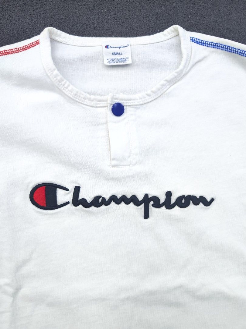 Champion Long sleeve White Tee (Category: Tshirts & Polo Shirts ) located in Bulacan. Submitted by emilj23 (Listing ID 1468521689, Image 2). Description: Champion Long sleeve White Tee Size S on tag L 24 W 19.5 Condition 9/10 Color rate 9/10 Issue Minimal Stain.