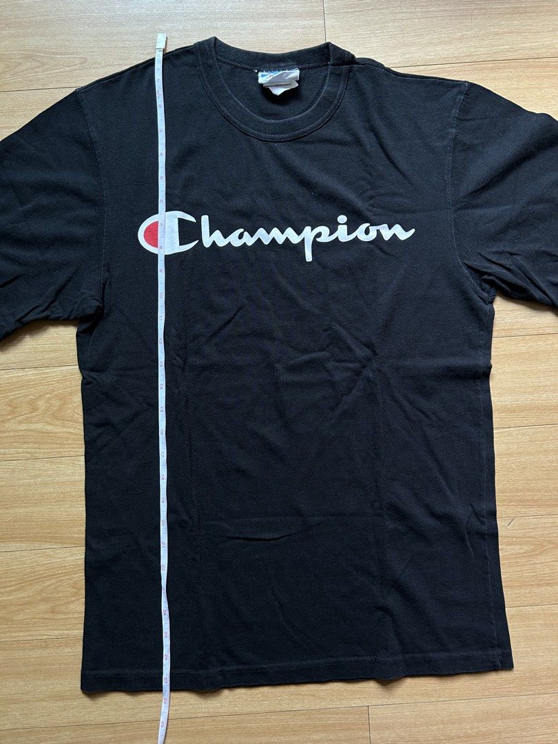 Champion men’s classic script logo Medium (Category: Tshirts & Polo Shirts ) located in Manila. Submitted by bossjear (Listing ID 1468700893, Image 1). Description: Length 27.5 X Width 18.5 Best fit Large No issue Color rate 9/10 .