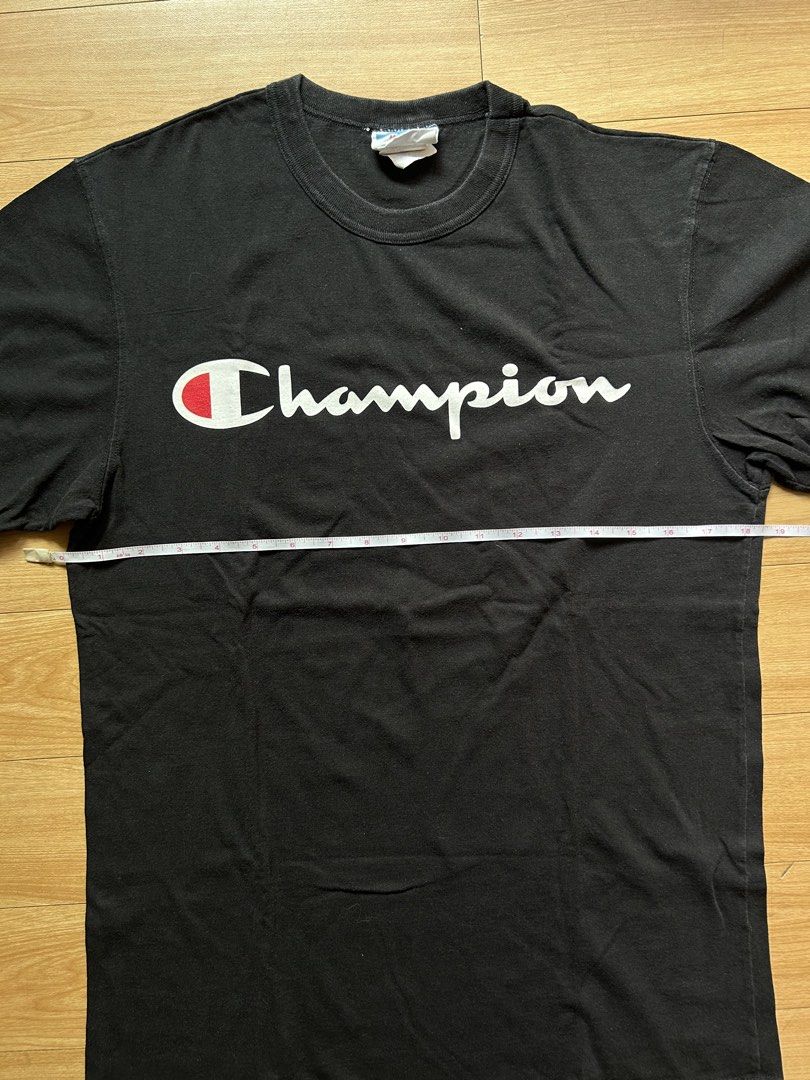 Champion men’s classic script logo Medium (Category: Tshirts & Polo Shirts ) located in Manila. Submitted by bossjear (Listing ID 1468700893, Image 2). Description: Length 27.5 X Width 18.5 Best fit Large No issue Color rate 9/10 .