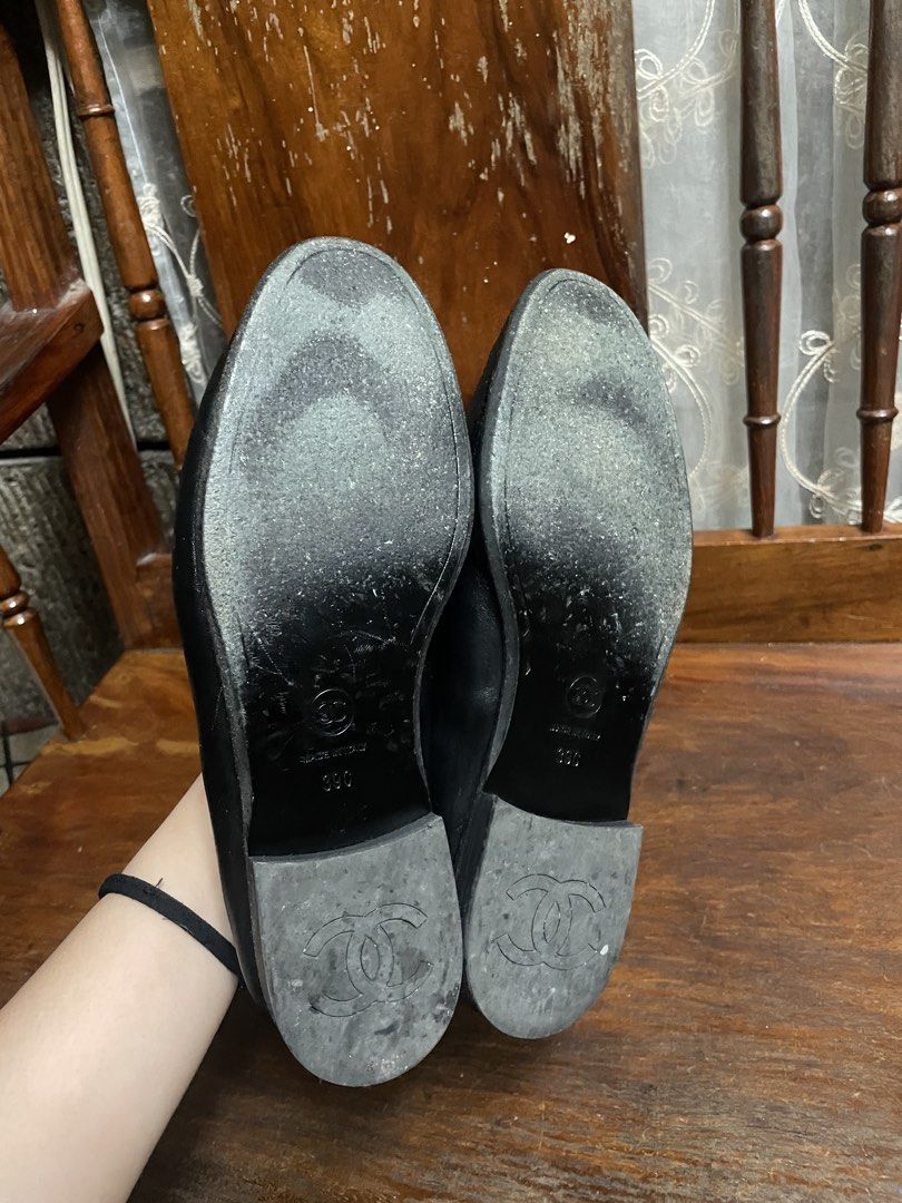 Chanel CC Studded (Category: Sneakers & Footwear) located in Manila. Submitted by rwvhn.aly (Listing ID 1468692947, Image 3). Description: pm for other details. price slightly negotiable for sure buyers..