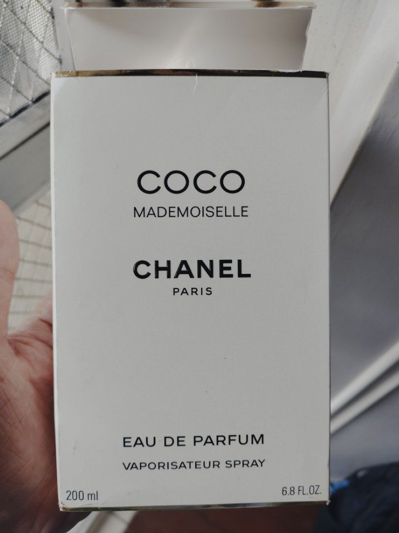 Chanel Coco Mademoiselle Eau De Parfum 200ml (Category: Fragrance & Deodorants) located in Cebu City. Submitted by mutya28.cebu (Listing ID 1468522598, Image 1). Description: - Authentic Chanel Coco Mademoiselle Eau De Parfum - Rare giant 200ml size with original box included - Iconic, long-lasting floral amber fragrance - Heavy glass bottle equipped with a working spray nozzle - Properly stored away from direct sunlight to preserve scent quality