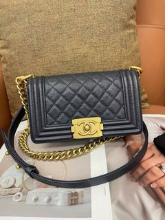 (Category: ) located in . Submitted by collynluxurybag (Listing ID 1468643405, Image 1). Description: .
