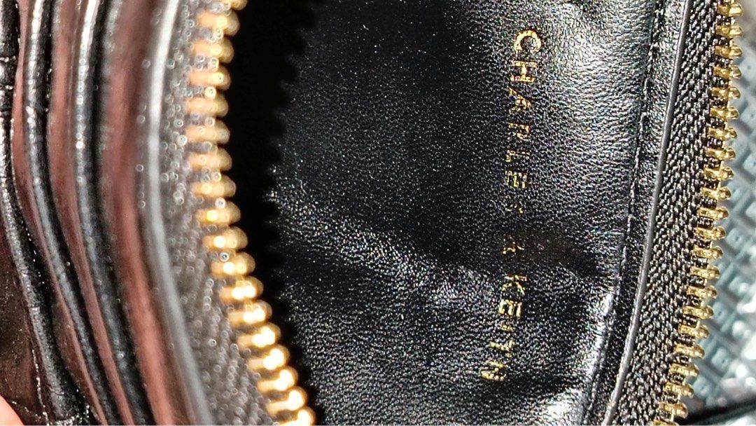 Charles & Keith Ciara Wallet (Category: Wallets & Card holders) located in Cavite. Submitted by littlesweetshop (Listing ID 1468620688, Image 3). Description: Preloved Mop gcash + sF.