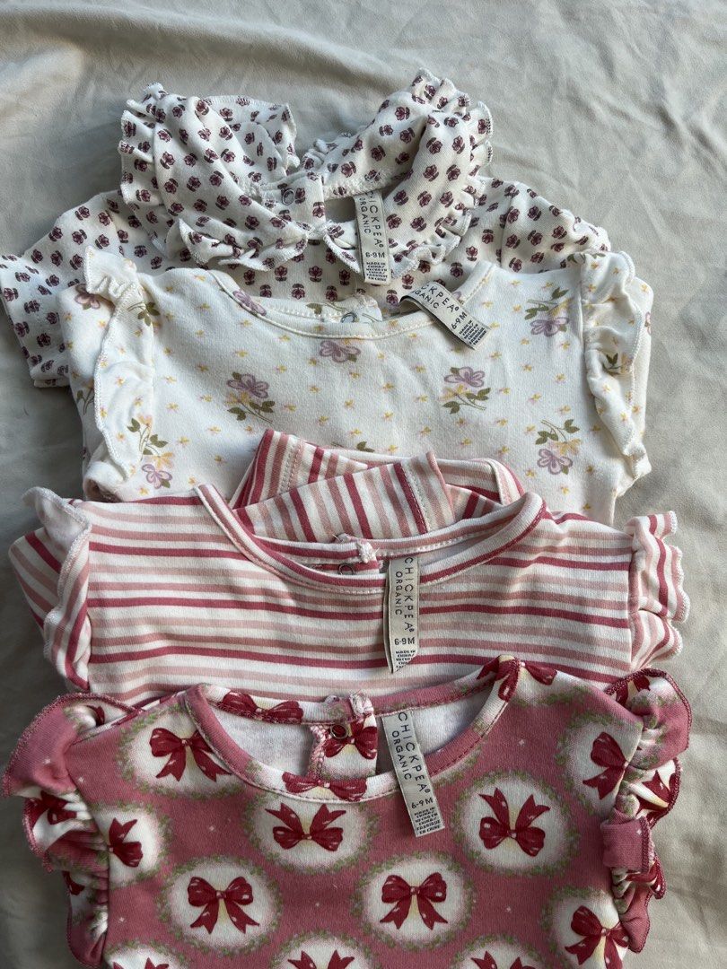Chick Pea bundle set for 6-9M (Category: Babies & Kids Fashion) located in Quezon City. Submitted by samirosie0329 (Listing ID 1468627110, Image 2). Description: All used once only In excellent condition! .