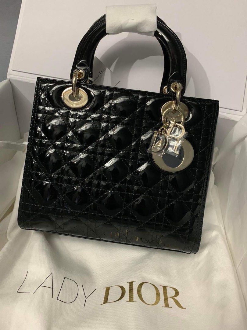 Christian Dior Lady dior medium (Category: Shoulder Bags) located in Quezon City. Submitted by sheecris (Listing ID 1468290642, Image 1). Description: Good as new!! Bought at Solaire last 2023. Complete package: receipt, dustbag, box. Negotiable.