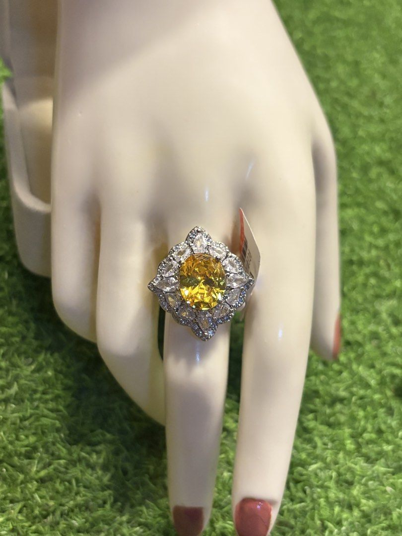 Citrine power ring gemstone (Category: Rings) located in Davao. Submitted by emmanuelchuamellorin23 (Listing ID 1468668841, Image 3). Description: 💛Power ring Citrine Gemstone Size8 adjustable Markings Au750 Uv reactive Rodium/ Platinum over copper based metal Tarnish resistant with extra care Message me directly📩.