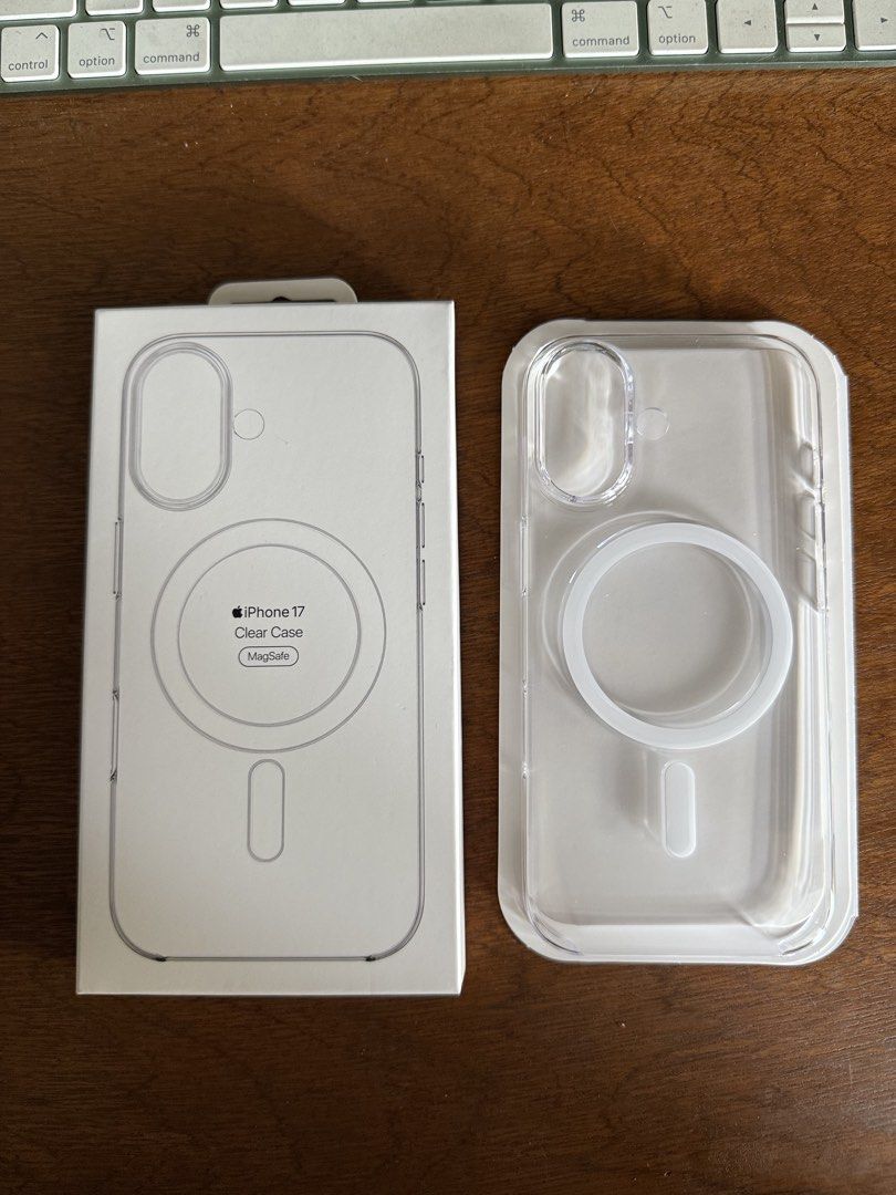 Clear Thin Fit Hard Case MagSafe Clear Cover iPhone 17 (Category: Cases & Sleeves) located in Manila. Submitted by razelysonn (Listing ID 1468560810, Image 2). Description: Available on hand tempered also available .
