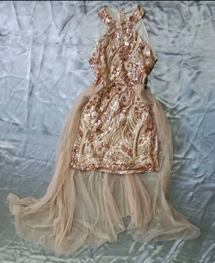 CLEOPATRA Costume/Dress (Category: Dresses) located in Calapan. Submitted by jyka12345 (Listing ID 1468600233, Image 2). Description: .