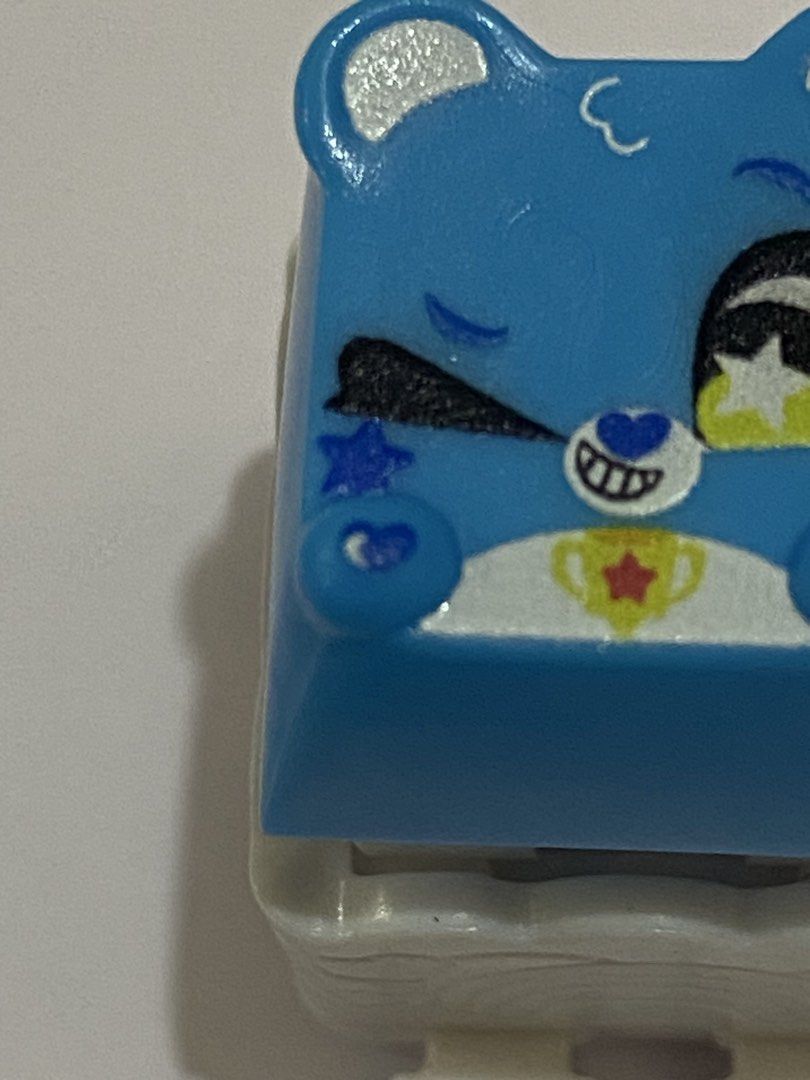 Clickeez - ChampBear (Category: Designer & Blind Box Toys) located in Antipolo. Submitted by items4u.177 (Listing ID 1468676628, Image 3). Description: Selling my clickeez dupe. Has a minor flaw like heart paws wearing out. Other than that, It’s condition is good can give freebies like collector’s guide & 2 keychains to display your clickeez !! PM FOR MORE DETAILS.