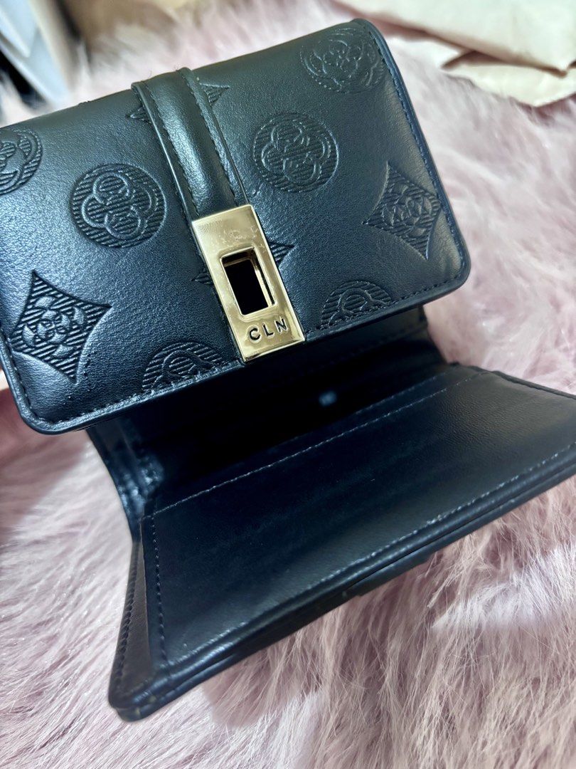 CLN Wallet (Category: Wallets & Card holders) located in Manila. Submitted by keyttttt_keyttttt (Listing ID 1468533854, Image 2). Description: Decluttering my personal collection! ✨ ✔️ Good as new ✔️ Seldom used ✔️ Still in great condition Perfect for everyday use or for anyone looking for a simple and stylish wallet without spending too much. .
