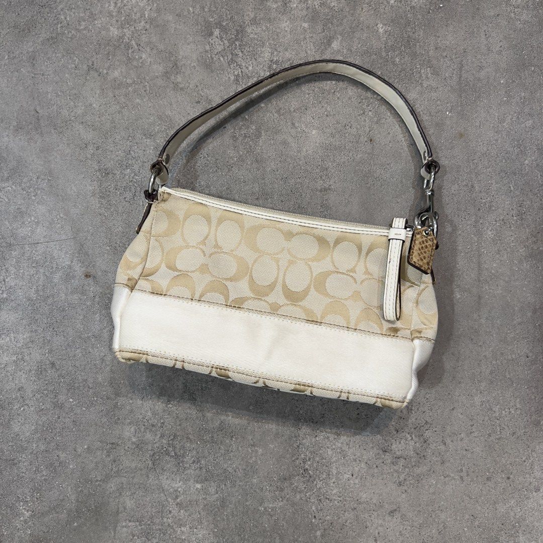 Coach Demi Mini Canvass (Category: Shoulder Bags) located in Manila. Submitted by primivaluxeshop (Listing ID 1468659859, Image 1). Description: Negotiable Location: Manila.
