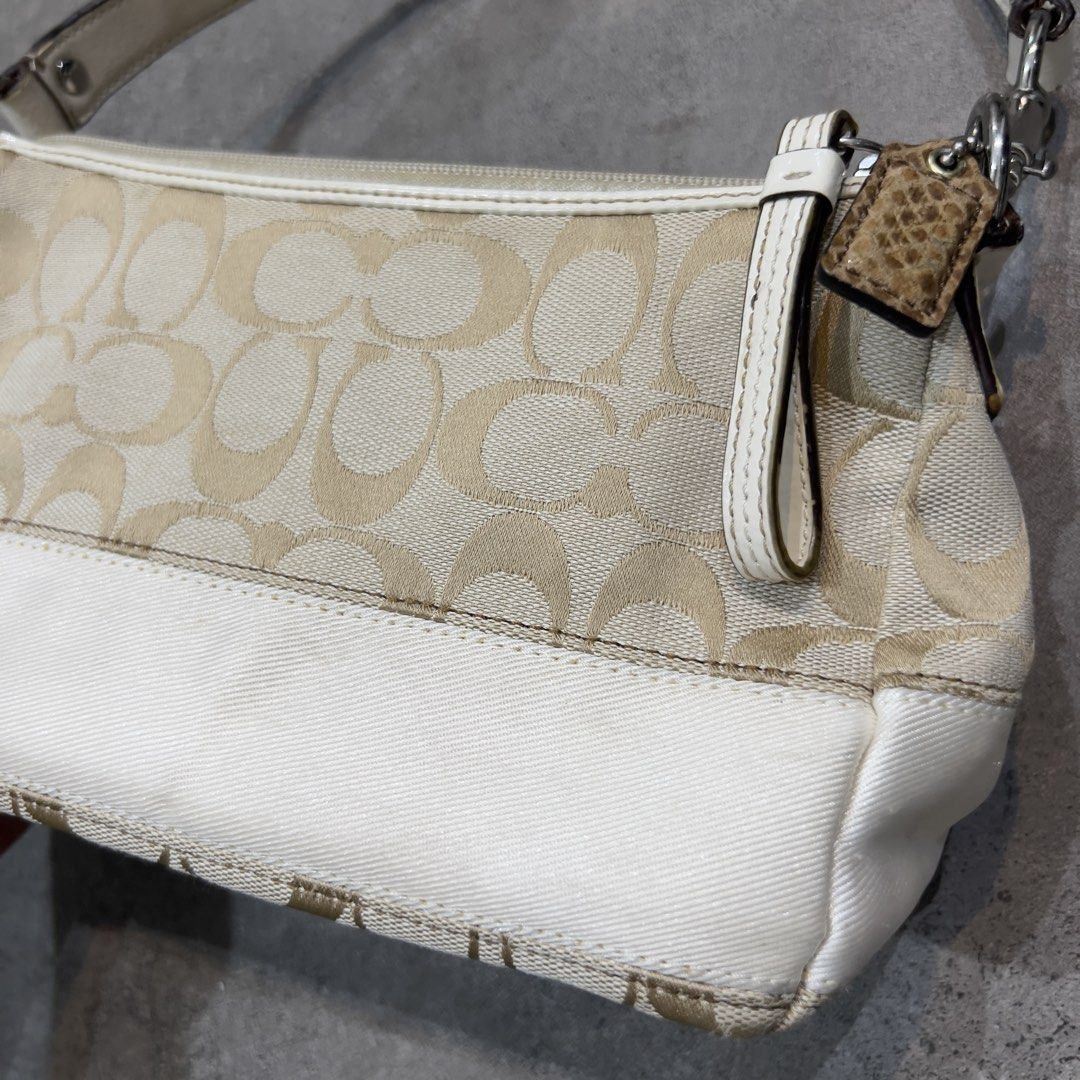 Coach Demi Mini Canvass (Category: Shoulder Bags) located in Manila. Submitted by primivaluxeshop (Listing ID 1468659859, Image 3). Description: Negotiable Location: Manila.