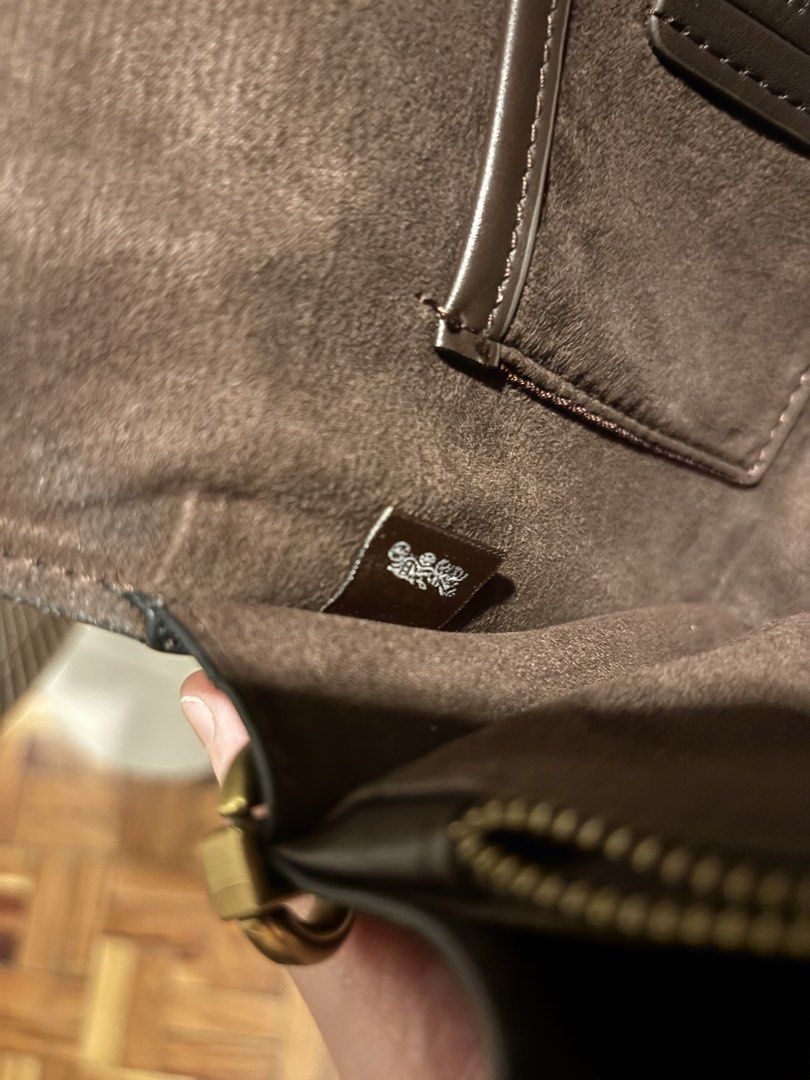 Coach Tabby (Category: Luxury Bags & Wallets) located in Manila. Submitted by eliteinme (Listing ID 1468659313, Image 3). Description: Authentic Coach Tabby Like New. .