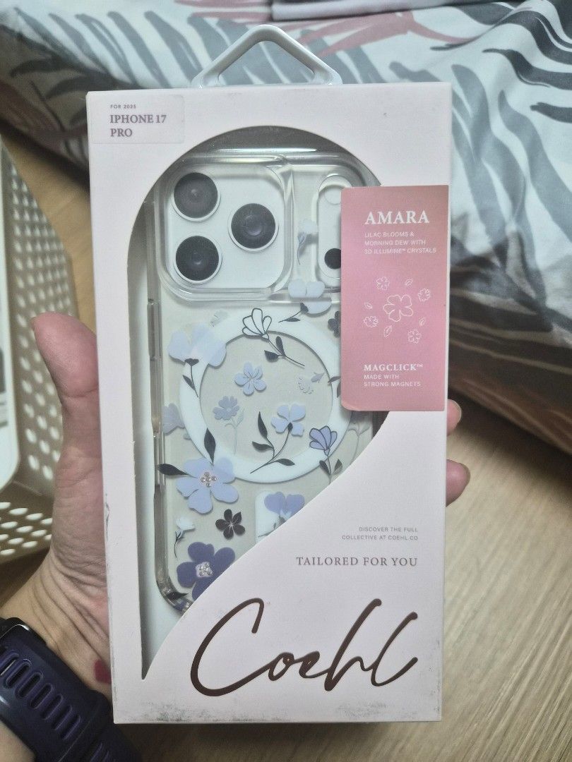 Coehl Iphone 17 Pro Case (Category: Cases & Sleeves) located in Manila. Submitted by abbie0309296694 (Listing ID 1468589734, Image 2). Description: .