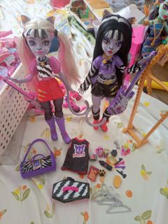 (Category: ) located in . Submitted by lucianifer (Listing ID 1468548676, Image 1). Description: .