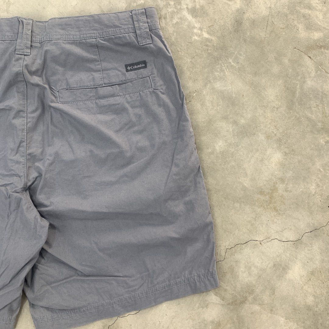COLUMBIA (Category: Chinos) located in Manila. Submitted by end.user.ph (Listing ID 1468662148, Image 3). Description: COLUMBIA 32 waist (17 length).