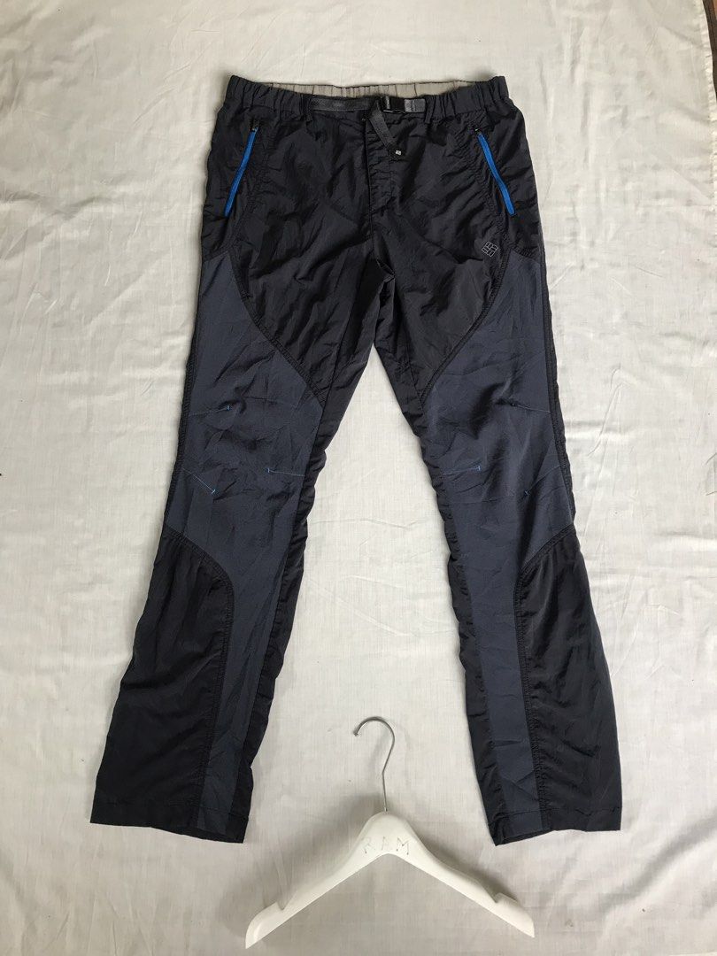 COLUMBIA Trekpants (Category: Activewear) located in San Fernando. Submitted by ramjames18 (Listing ID 1468533593, Image 2). Description: •COLUMBIA Trekpants 🔥 -Excellent Condition -9.+/10 Color Rate -Quickdry / Stretch / Water Repellant / Zipped Pockets -Large(33-36 waistlines) -L:43” Pm sa interested! 📥.