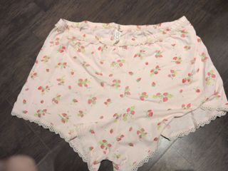 (Category: ) located in . Submitted by closetcurations (Listing ID 1468652420, Image 1). Description: .
