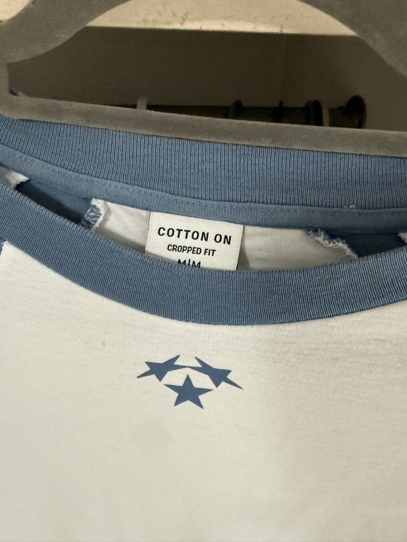 Cotton on cropped fit tshirt (Category: Tshirts & Polo Shirts ) located in Cainta. Submitted by disposing_things (Listing ID 1468581972, Image 2). Description: Barely used New (still available at cotton on stores).