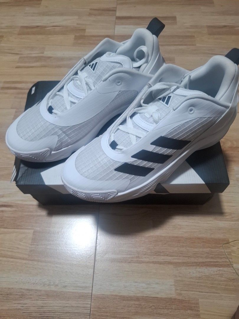 Courtshot size 8.5 (Category: Sneakers) located in Quezon City. Submitted by erekamador (Listing ID 1468696017, Image 3). Description: - Brand: Adidas - Color: Classic White and Black with iconic three-stripe design - Condition: Brand new, never worn, fresh out of the box with original tissue paper - Features: Textured white soles with great grip, includes laces and pull tab - Perfect for daily wear and casual styling.