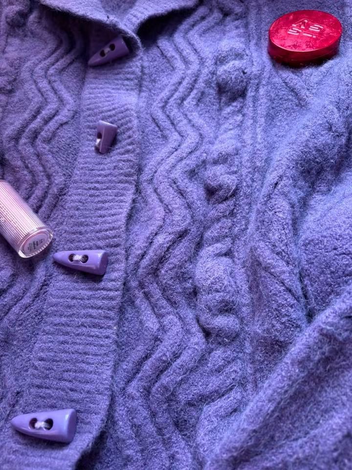 CROCHET LONGSLEEVE (Category: Coats, Jackets and Outerwear) located in Manila. Submitted by jazzy_14 (Listing ID 1468673522, Image 2). Description: .