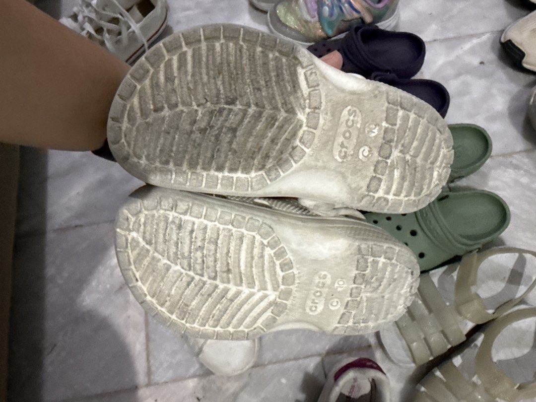 CROCS and Assorted Kids Shoes Sneakers (Category: Babies & Kids Fashion) located in Quezon City. Submitted by beautiful_bunny (Listing ID 1468521049, Image 3). Description: all original po personal preloved of my daughter goods for 3-5yo.