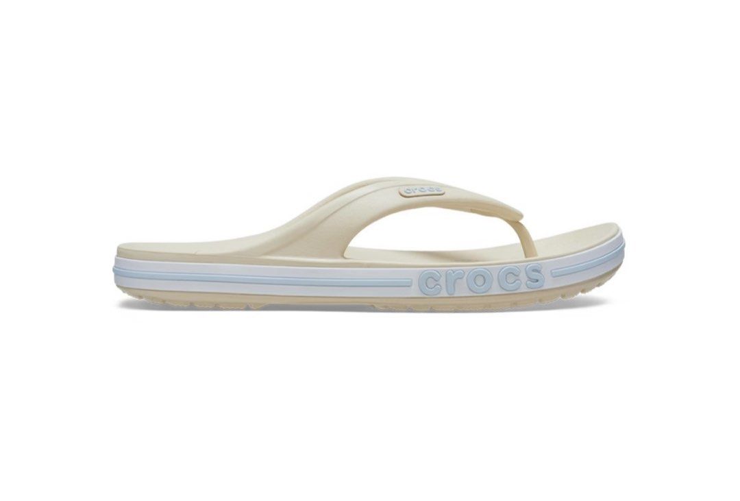 Crocs Bayaband (UNISEX) (Category: Slippers & Slides) located in Cainta. Submitted by j.c.v_68 (Listing ID 1468577431, Image 3). Description: 100% original/authentic 💯 Comes with tag, plastic & eco bag Sizes avail: Men 5/6/7/8/9 or women 7/8/9/10/11 Color: winter white Pre order .