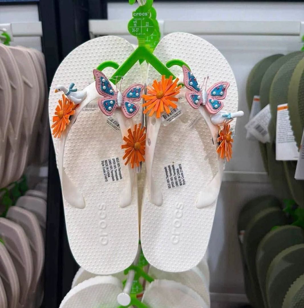 Crocs Rio Flip (Category: Slippers and slides) located in Rizal. Submitted by hiraya16 (Listing ID 1468657780, Image 3). Description: Onhand ready to ship Available sizes? DM us ✉️.