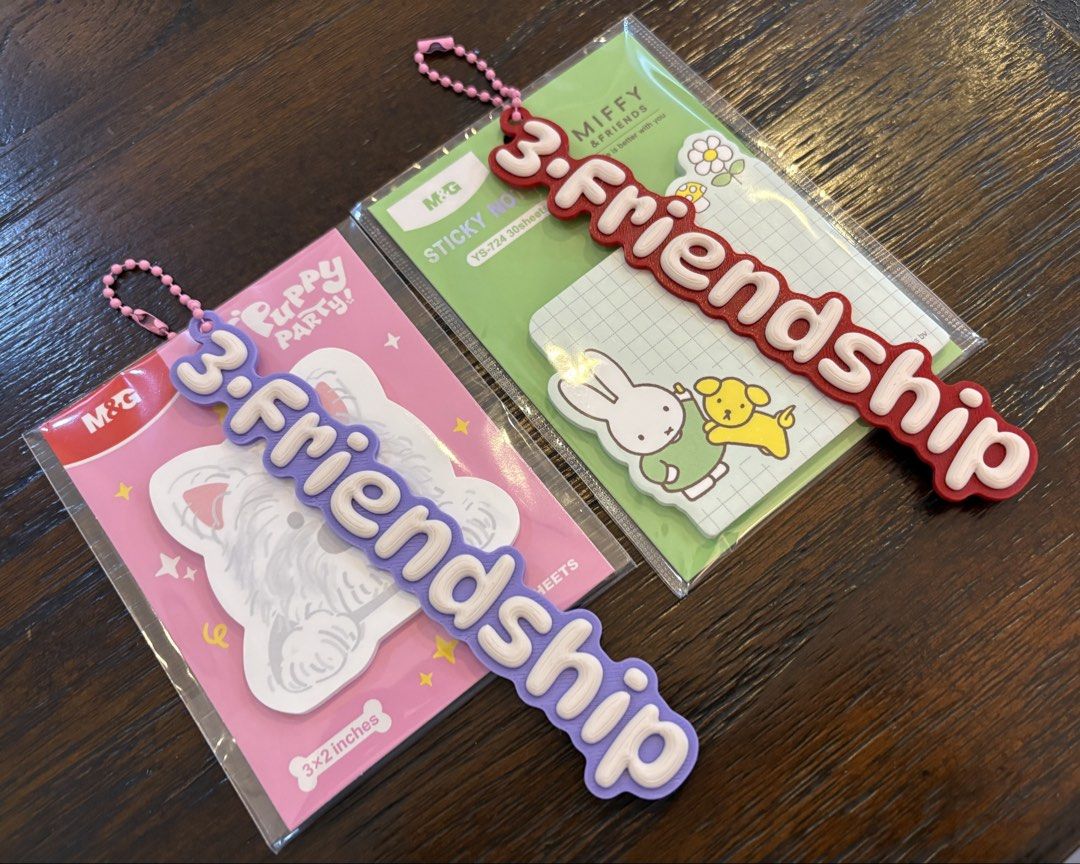 Custom Name 3D Printed Keychains (Category: Character Goods) located in Paranaque City. Submitted by sqt_closet (Listing ID 1468502366, Image 2). Description: Custom Name Keychains P35 pesos each only 3pcs - P100 6pcs - P190 10pcs - P300.