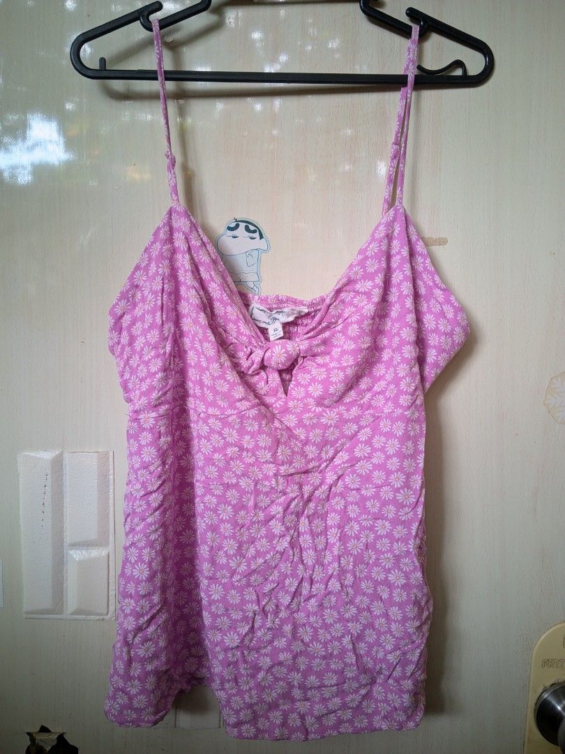 Cute Pink Top (Category: Sleeveless) located in Cebu City. Submitted by anythingpretty04 (Listing ID 1468573353, Image 1). Description: adjustable strap , smocked back. can fit L to XL..