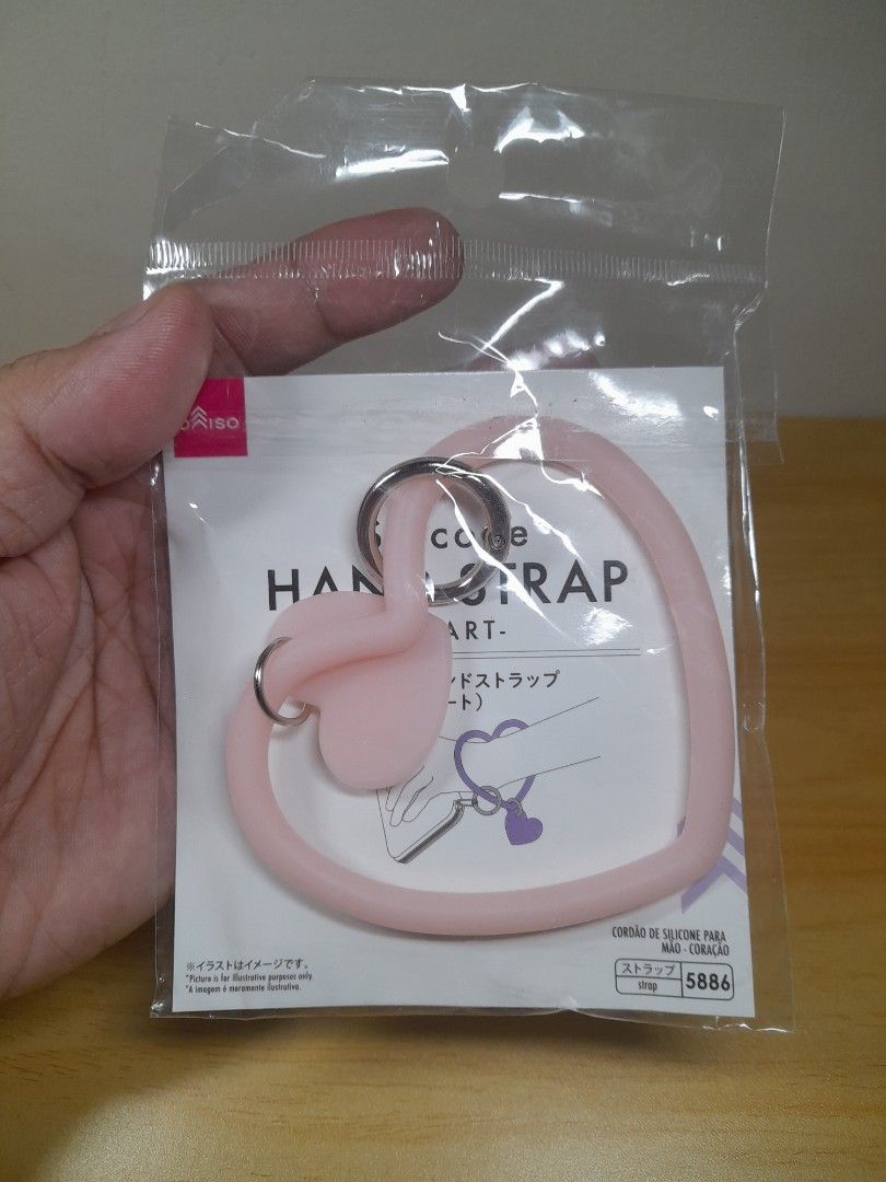 DAISO HEART SILICON HAND STRAP (Category: Other Merchandise) located in Bulacan. Submitted by nansantiago (Listing ID 1468697660, Image 1). Description: DAISO HEART SILICON HAND STRAP Brandnew 🏷️ ₱65‼️ 📍 Location: Plaridel, Bulacan 💸 Mode of Payments: Gcash / BPI 📦 Pick-up / Ship 🚚 Couriers : Flash Express / SPX / Lalamove.