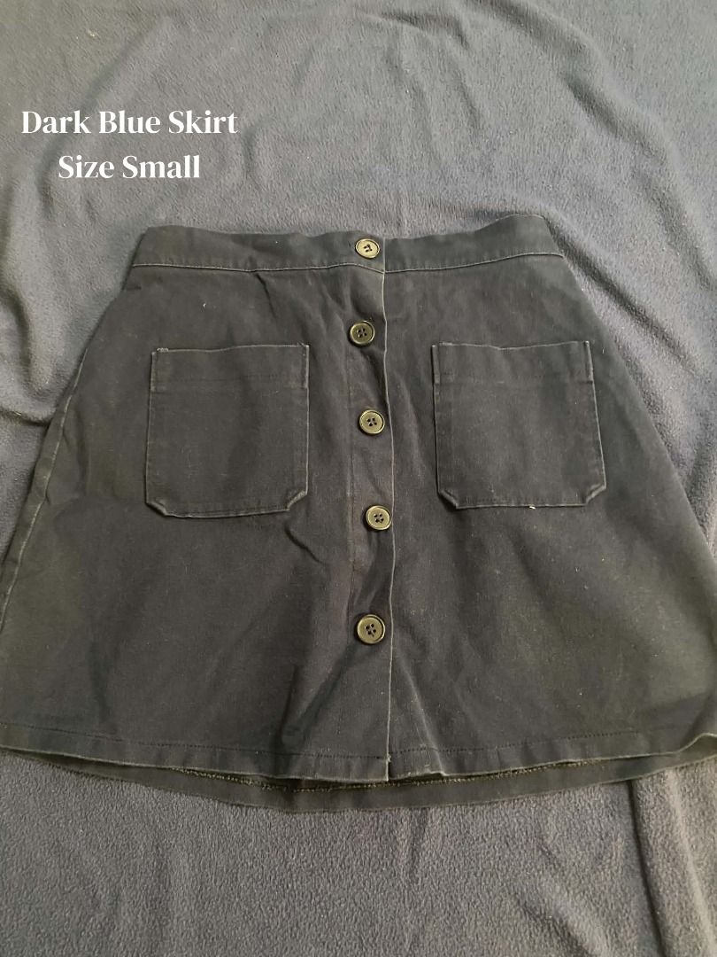 Dark Blue Skirt Size Small (Category: Skirts) located in Santa Cruz, Pampanga. Submitted by jncthriftshop (Listing ID 1468634445, Image 1). Description: Please note that this item is pre-loved and not brand new. It may have minor signs of use, such as small stains, loose threads, slight fading, or other minor imperfections. Please manage your expectations and check all photos carefully before purchasing. -Condition: Pre-loved / Secondhand -Minor 