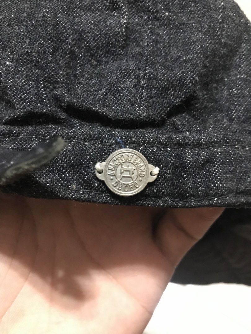 Decho (Category: Caps & Hats) located in Libona. Submitted by ooaakklleeyy (Listing ID 1468597137, Image 3). Description: Japanese hat, indigo color No issues .