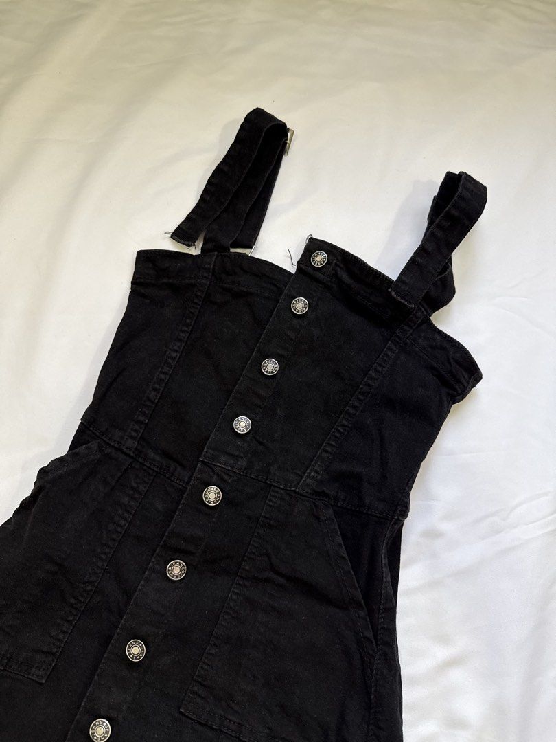 DENIM BLACK DRESS (Category: Dresses) located in General Trias. Submitted by fellasunshine (Listing ID 1468651081, Image 2). Description: - rfs decluttering - no flaws - personal item.