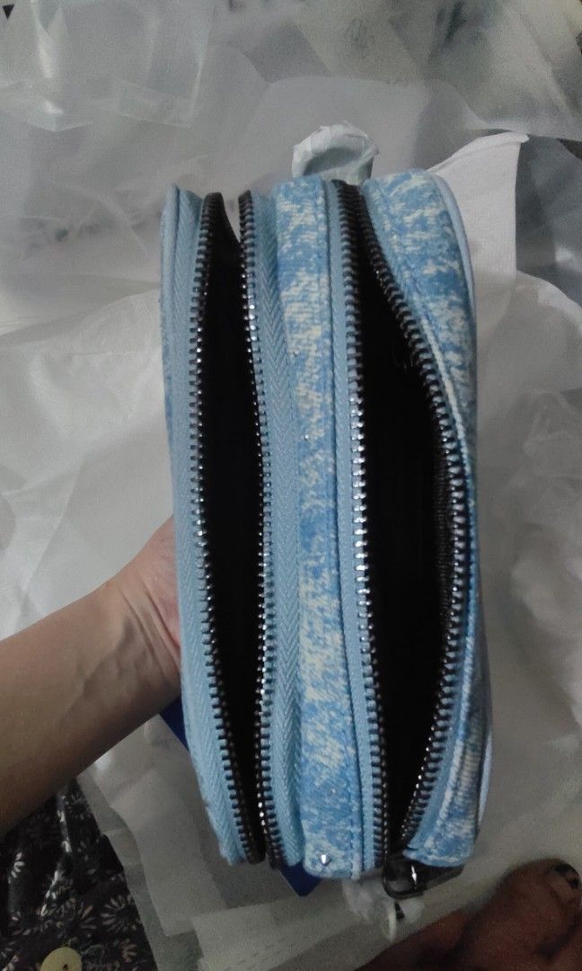 denim camera bag (Category: Cross-body Bags) located in Las Pinas. Submitted by anne1411 (Listing ID 1468513746, Image 2). Description: small size, denim, kasya cellphone, meduim wallet..
