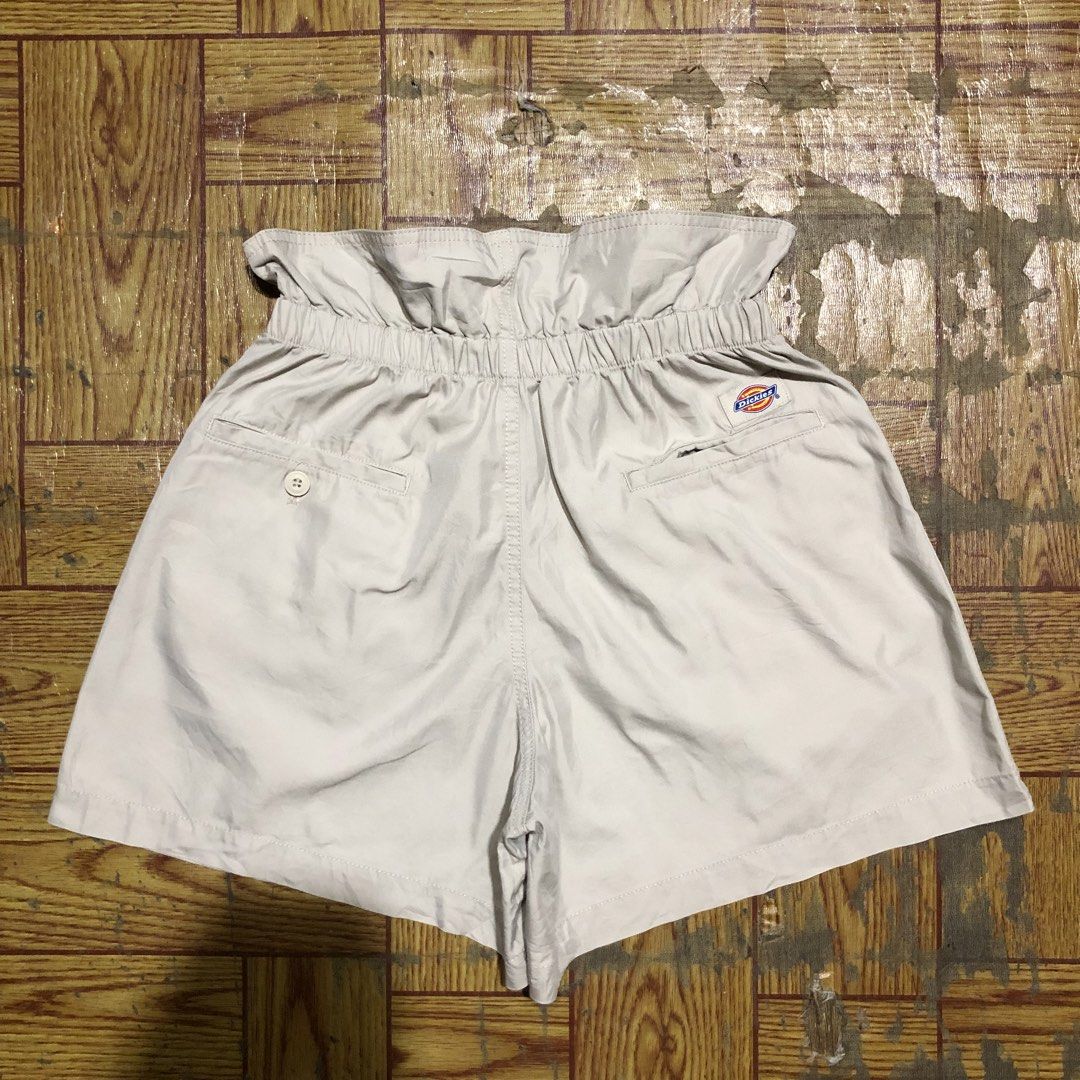 DICKIES HIGH WAIST VALE SHORT (Category: Shorts) located in Dasmarinas. Submitted by cornyxmessy (Listing ID 1468681665, Image 1). Description: waist - 27 to 30 length - 15.5.