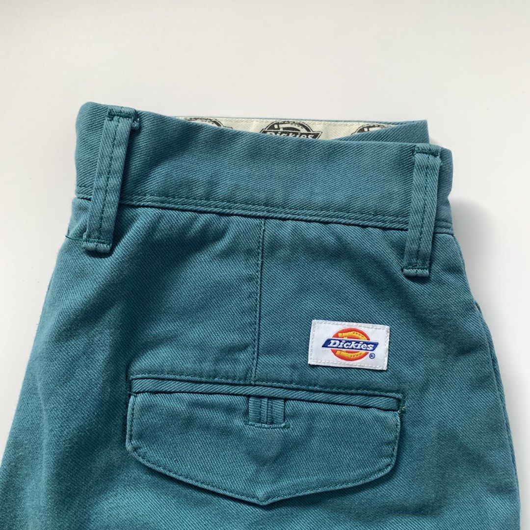 DICKIES PANTS (Category: Chinos) located in Manila. Submitted by end.user.ph (Listing ID 1468659860, Image 2). Description: DICKIES PANTS SIZE 28.