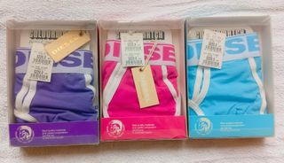 （分類：）位於 。 由 gletter_9413 提交（商品編號 1468596202，圖片 1）。簡介： 。