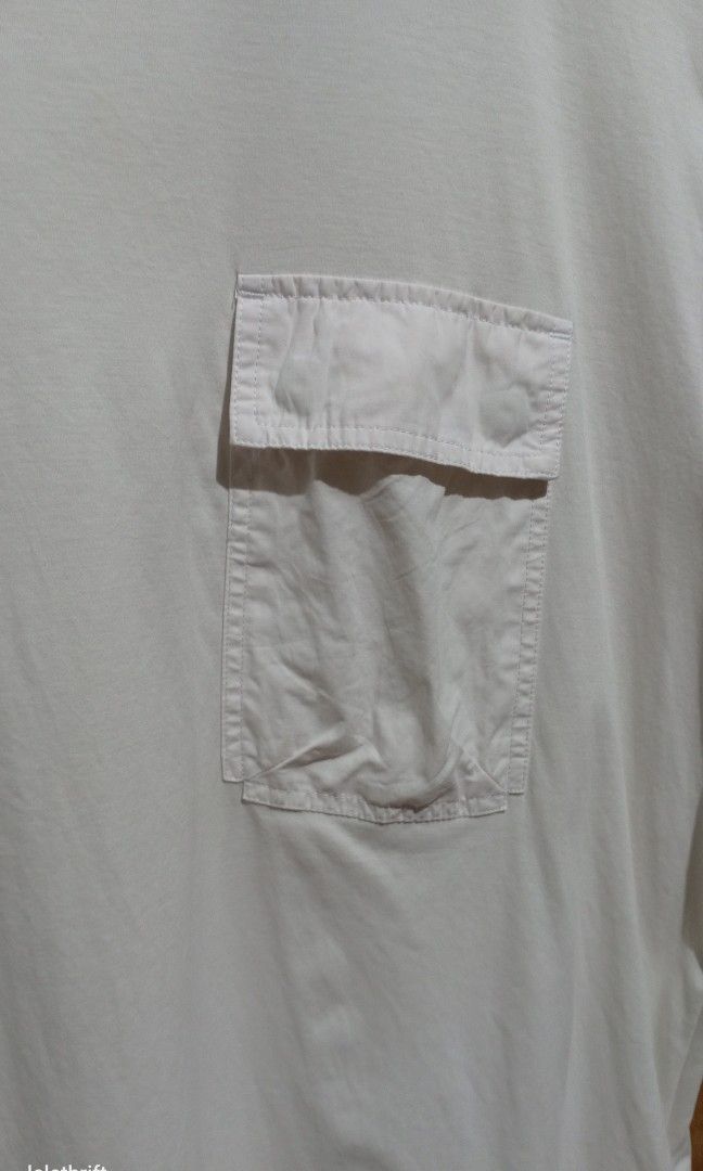 DIESEL pocket tee (Category: Tshirts & Polo Shirts ) located in Batangas. Submitted by lelethrift.com (Listing ID 1468650016, Image 3). Description: DIESEL pocket tee Size: Medium to Large Complete tags with Qr and 12 digit serial number Ready to wear, napa laundry na para sa maarte No issue, 10/10 color rate wag na baratin.