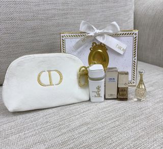 （分類：）位於 。 由 emiliechow 提交（商品編號 1468526023，圖片 1）。簡介： 。