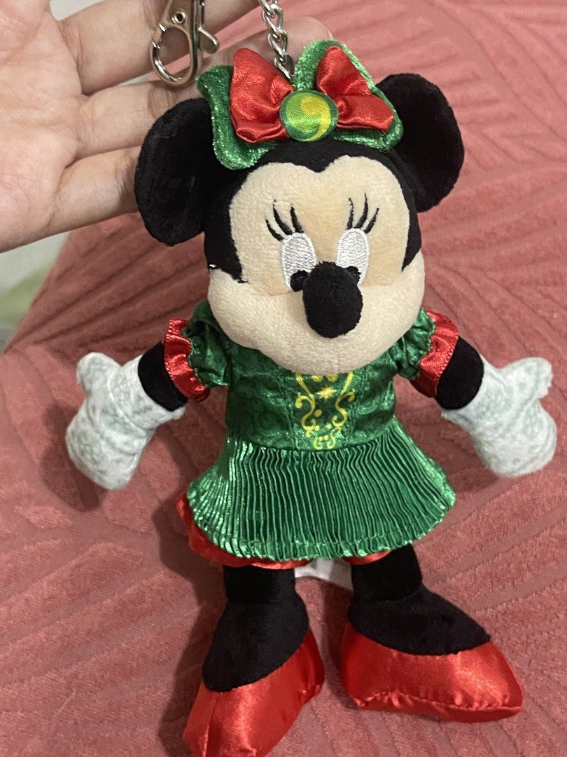 Disney Minnie Mouse christmas plush charm (Category: Kids Toys) located in Cabiao. Submitted by imeon13 (Listing ID 1468708583, Image 2). Description: .