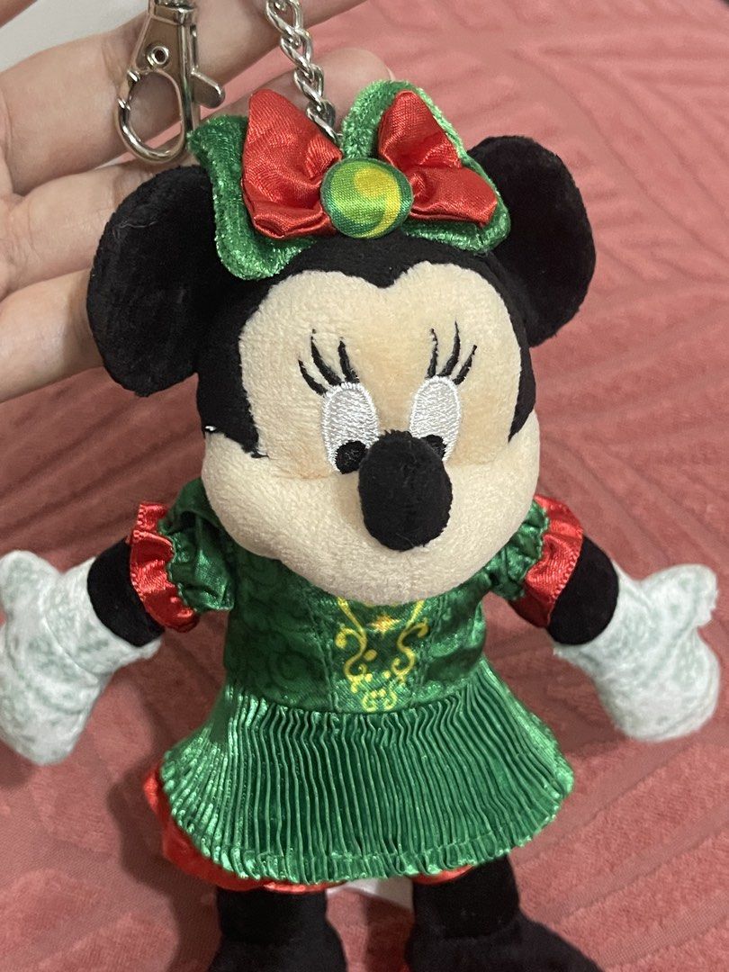 Disney Minnie Mouse christmas plush charm (Category: Kids Toys) located in Cabiao. Submitted by imeon13 (Listing ID 1468708583, Image 3). Description: .