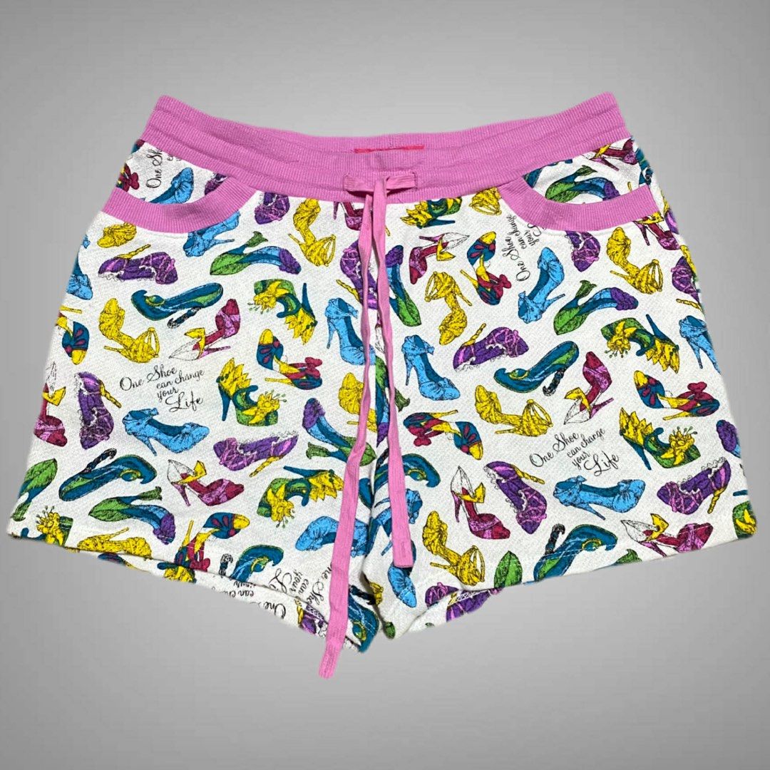 Disney Short (Category: Shorts) located in Mabalacat. Submitted by stellargarments (Listing ID 1468539130, Image 1). Description: Size : 27-34 Length : 13 Condition : 9.8/10 SUPER SOLID!!!! GANDA NG DETAILS WITH 2 POCKETS COMPLETE TAGS SUPER NICE & KINIS! VERY COMFY & SMOOTH ON SKIN NEED WASH NO MAJOR STAIN FRESH FROM BALE.