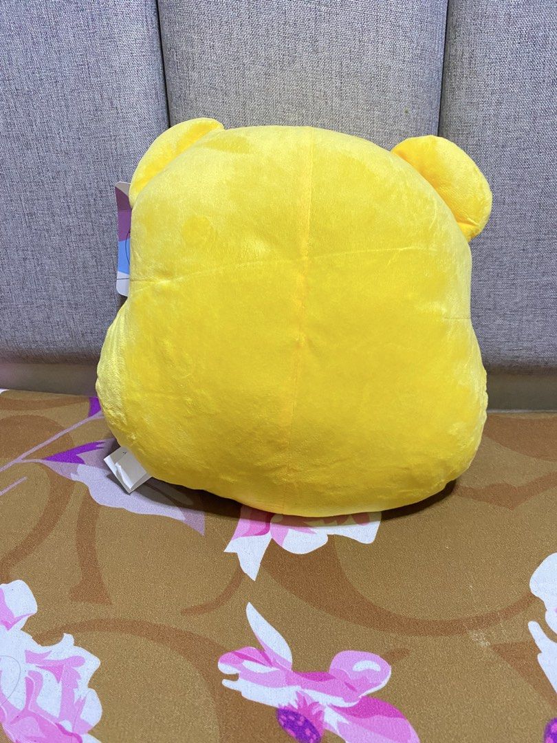 Disney Winnie the Pooh Pillow Head (Category: Plushies & Soft Toys) located in Los Banos. Submitted by chus.things (Listing ID 1468550045, Image 3). Description: .